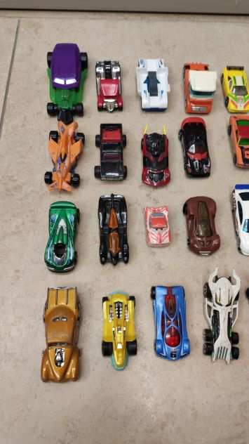 Lotto 39 Hot Wheels ottime  buone  da recupero