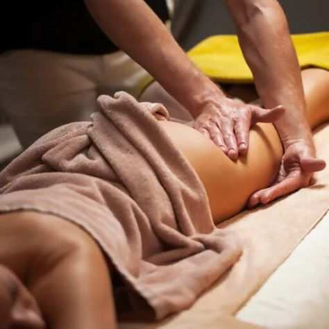 LUC Massaggiatore Privato per sole donne...il massaggio non si esegue, si dona