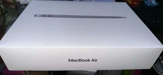 macbook air 13 nuovo imballato garanzia e scontrino