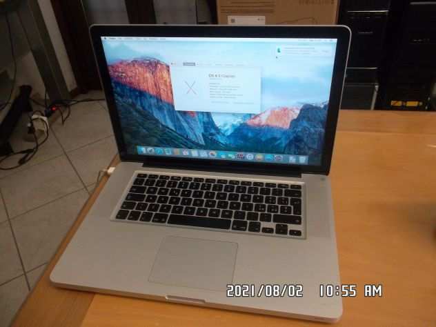 MACBOOK PRO 15 SCHERMO 15.4 POLLICI INTEL DUAL CORE PROCESSOR 4GB RAM E 500G