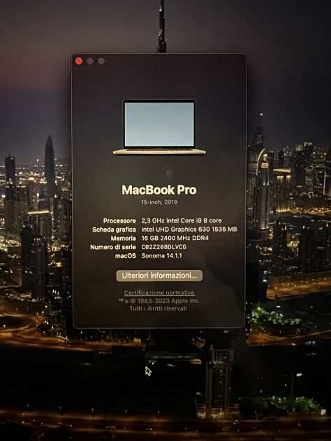 MacBook Pro 15.6rdquo i9 16gb ram 512 ssd