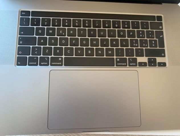 MacBook Pro (16 pollici, 2019) Grigio siderale