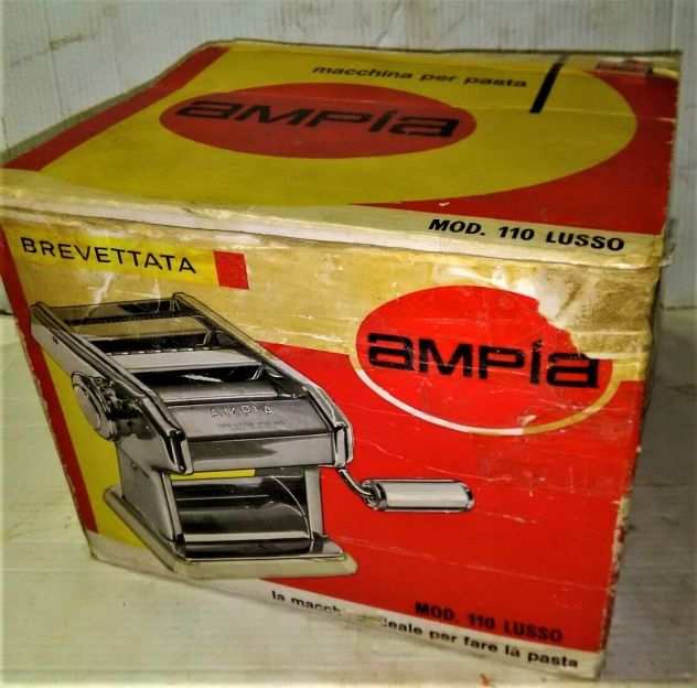 macchina AMPIA per fare la pasta anni 70 vintage con scatolo