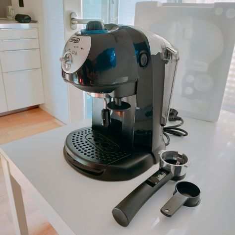 Macchina caffegrave delonghi EC 201.CD.B