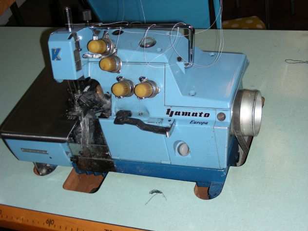 macchina da cucire industriale taglia cuci yamato