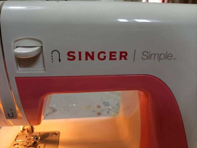 Macchina da cucire Singer Simple 3210