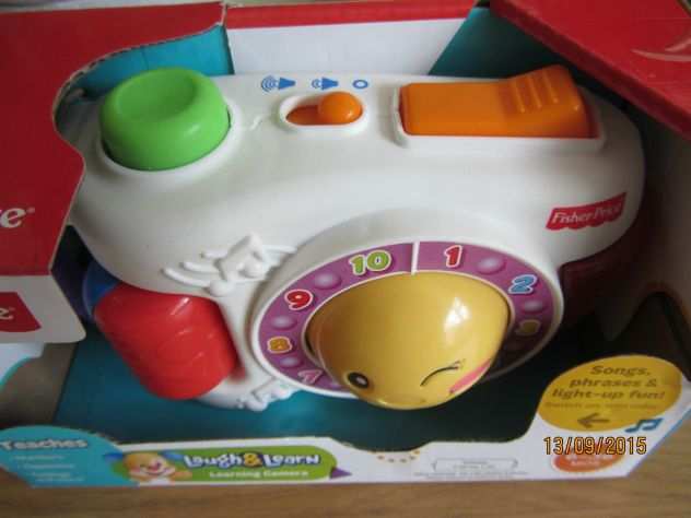 Macchina fotografica Fisher-Price nuova con batterie