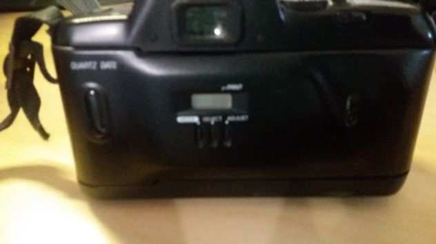 Macchina fotografica Nikon F401x con borsa