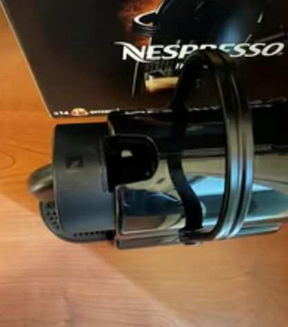 Macchina per caffegrave Nespresso De Longhi Inissia