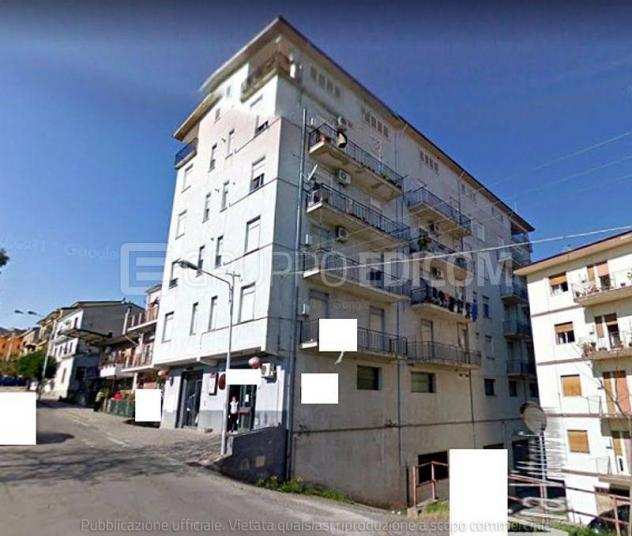Magazzini e locali di deposito di 178 mq in vendita a Roggiano Gravina - Rif. 4427775