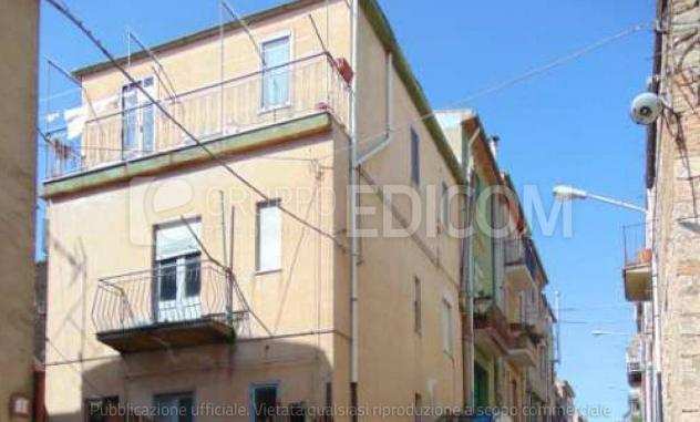 Magazzini e locali di deposito in vendita a Castellana Sicula - Rif. 4406582