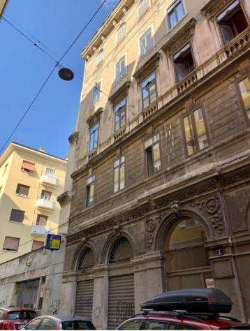 Magazzino in vendita a Trieste - 1 locale 106mq