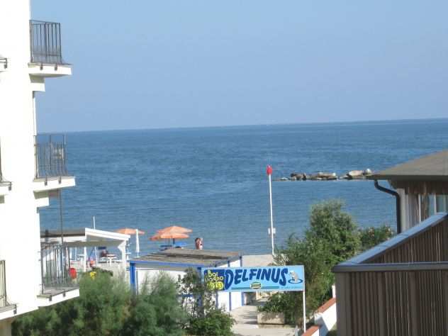 Maggio  Giugno Trilocale VISTA MARE a Lido degli Scacchi con parcheggio -1280-