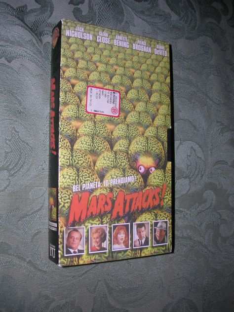 MARS ATTACKS