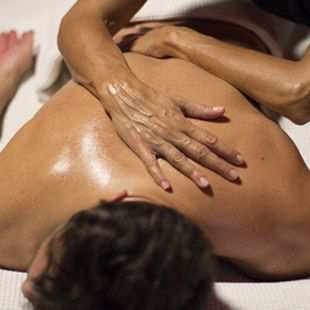 MASSAGGI E BENESSERE OPERATRICE QUALIFICATA