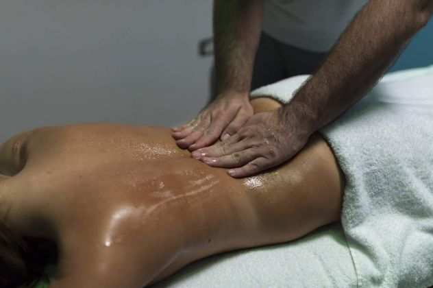 Massaggi e corsi di massaggio