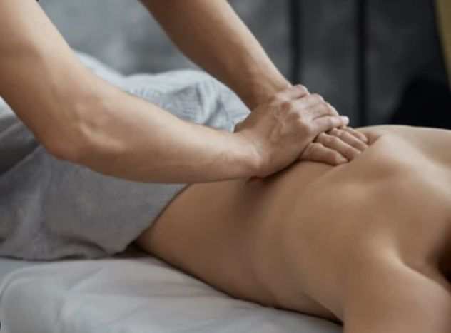 massaggiatore per uomo total body