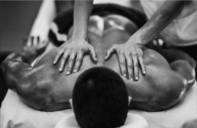 Massaggiatore Uomo Relax Californiano Sportivo
