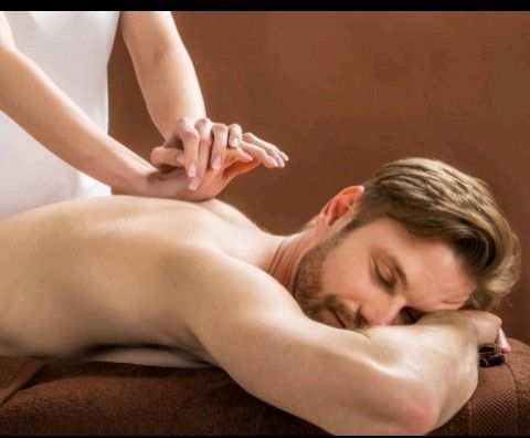 Massaggiatrice a Balestrate