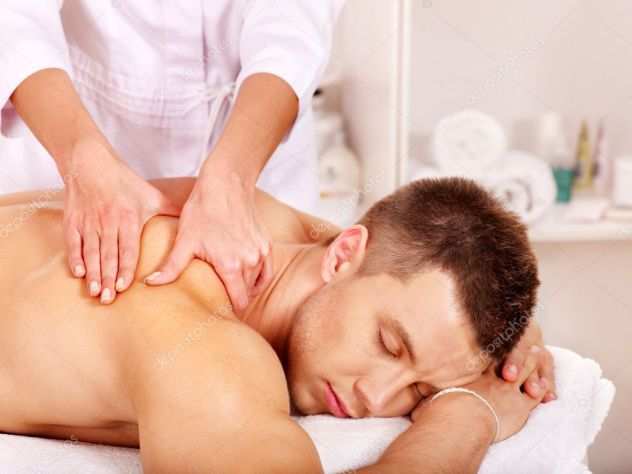Massaggiatrice orientale.esperienza ventennale nel campo dei massaggi, massi