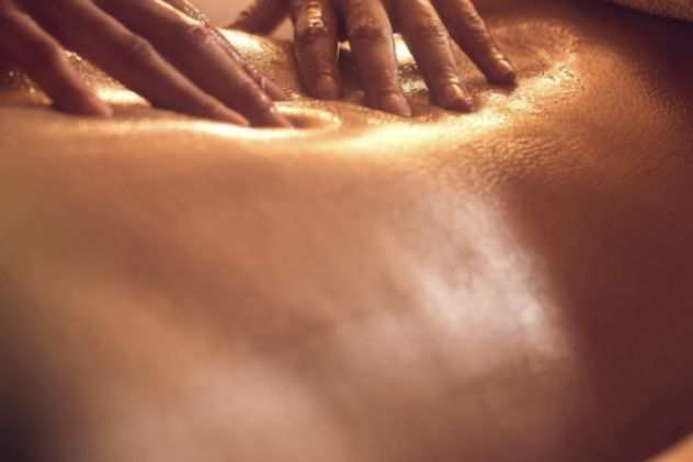 Massaggio olistico esclusivamente per donna