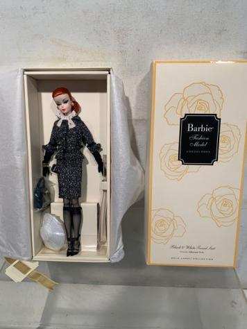 Mattel - Barbie Fashion Model - Bambola Black and White Tweed Suit - 2000-presente