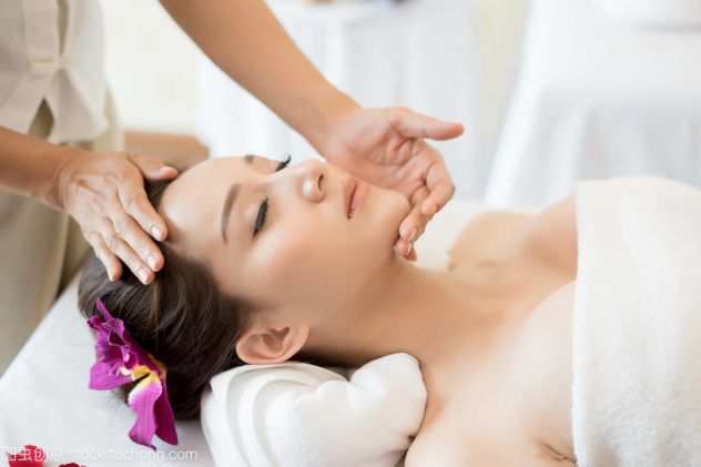 mazzini clodio massaggi giovane ragazze 3240940554