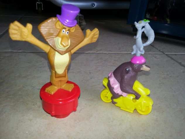 Mc Donalds Gadget HAPPY MEAL 2012 serie MADAGASCAR 3