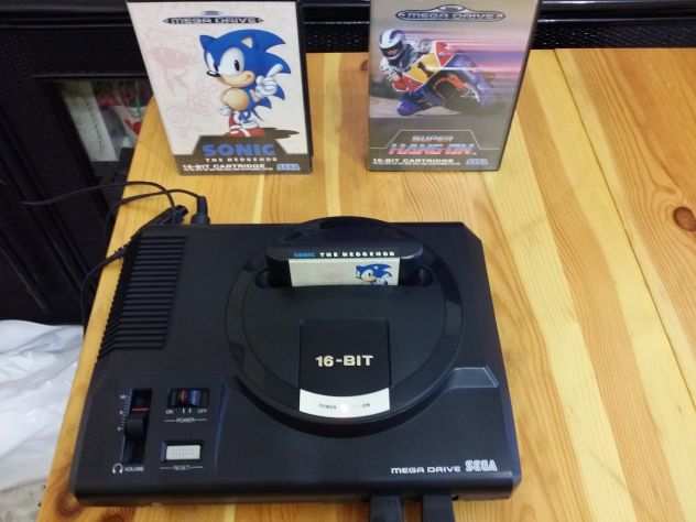 Megadrive console2 giochi1 joystick