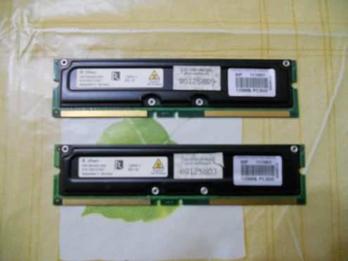 Memoria Ram Infineon 128mb 800-45 4 ECC