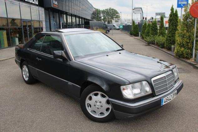 Mercedes-Benz - 220 CE Sportline - NO RESERVE - 1993