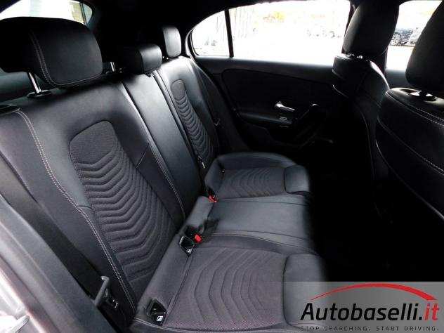 Mercedes-benz A 180 D AUTOMATICA quotSPORT LIGHTquot PELLE LED NAVIGATORE