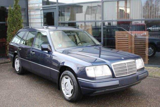 Mercedes-Benz - E-Klasse 200 TE - 1995