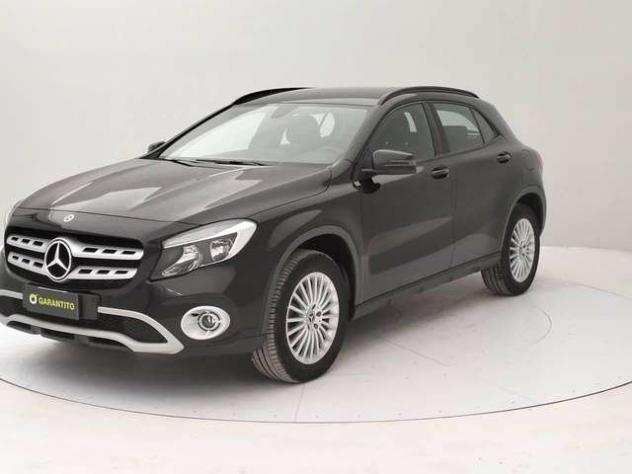 Mercedes-Benz GLA 220 d Business 4matic 177cv auto