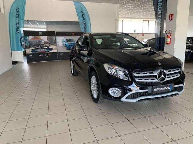 Mercedes-Benz GLA 220 d Business 4matic 177cv auto