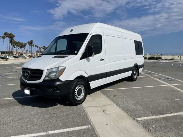 Mercedes-Benz Sprinter 2500 170 wb Camper Van