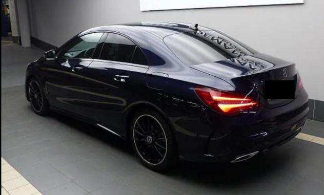 Mercedes Classe CLA (C117) CLA 180 AMG line 2017 blu 2017