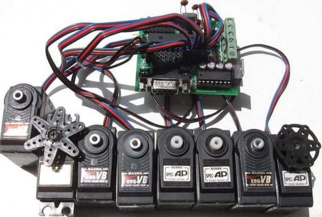 Micro-GT mini scheda programmazione PIC 16F876A