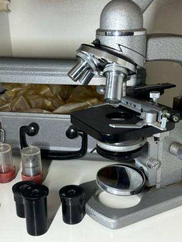 Microscopio - Lomo MBD-1