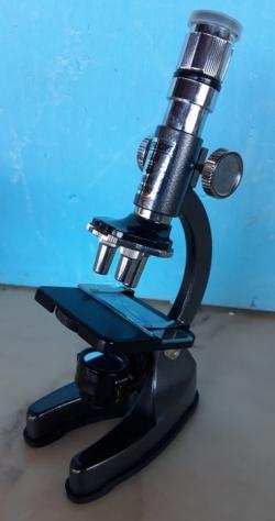 Microscopio monoculare Monoculare