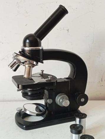 Microscopio N 0795 del 1954