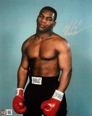 Mike Tyson - Foto autografata