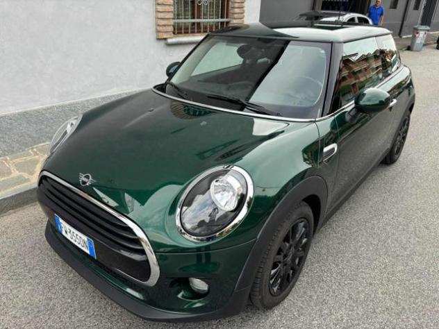 MINI Cooper D 1.5 Cooper D Business automatico rif. 21448789