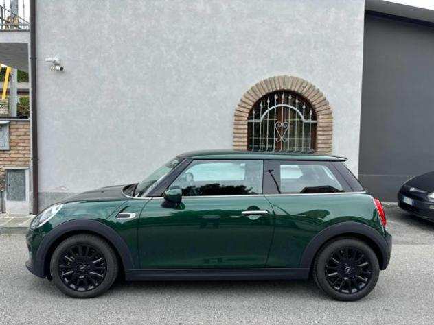MINI Cooper D 1.5 Cooper D Business automatico rif. 21448789
