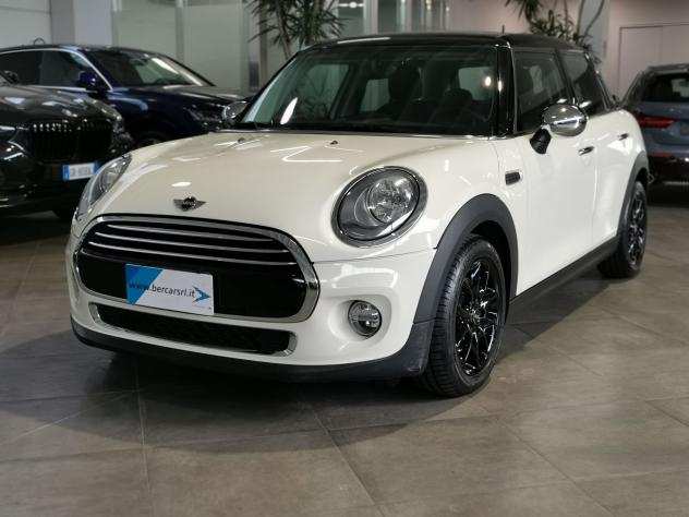 MINI Mini 5 porte Mini 1.5 Cooper D 5 porte CAMBIO AUTOMATICOCL16TETTO NEROVOLANTE SPORT