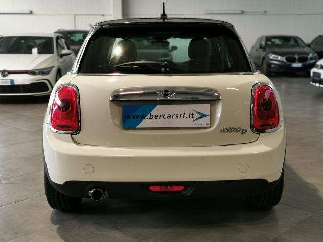 MINI Mini 5 porte Mini 1.5 Cooper D 5 porte CAMBIO AUTOMATICOCL16TETTO NEROVOLANTE SPORT