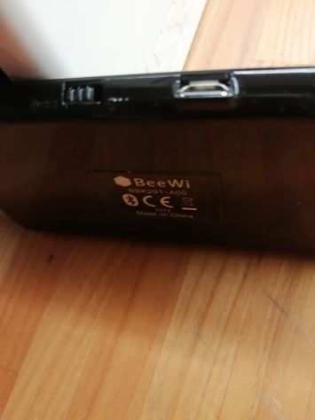 Mini tastiera per telefonino BeeWi