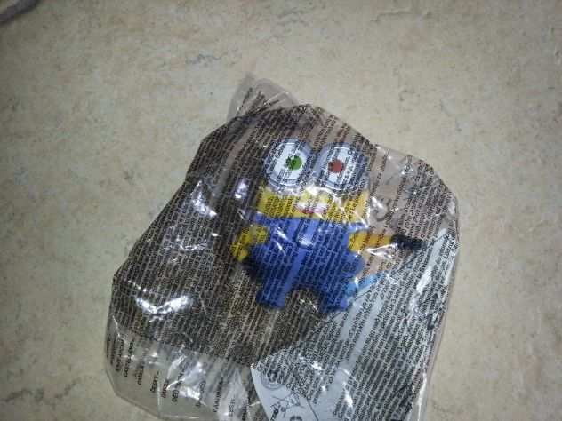 MINIONS HAPPY MEAL MC DONALS