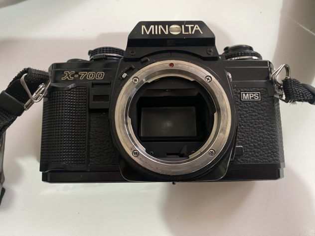 Minolta x700