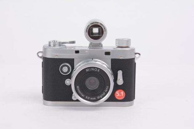 Minox replica digitale Leica